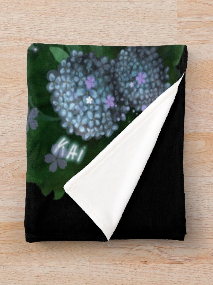 Powerless Book Inspired Minimal Throw Blanket - Image 2